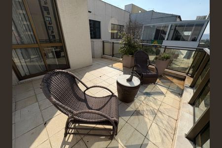 Apartamento à venda com 146m², 3 quartos e 3 vagas