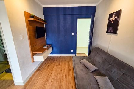 Sala de kitnet/studio para alugar com 1 quarto, 40m² em Canto do Forte, Praia Grande