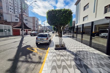 Studio para alugar com 40m², 1 quarto e 1 vaga Studio para alugar com 40m², 1 quarto e 1 vagaFachada