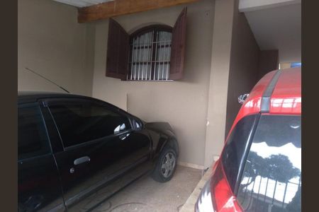 Casa à venda com 165m², 2 quartos e 3 vagas