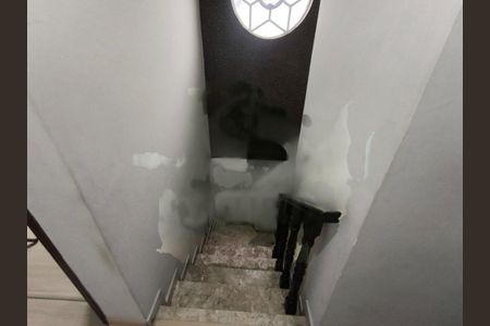 Casa à venda com 170m², 3 quartos e 2 vagas