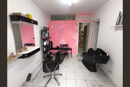Casa à venda com 170m², 3 quartos e 2 vagas
