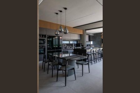 Casa à venda com 5 quartos, 570m² em Cerâmica, São Caetano do Sul