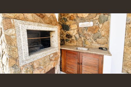 Casa de condomínio para alugar com 224m², 5 quartos e 5 vagas Casa de condomínio para alugar com 224m², 5 quartos e 5 vagasÁrea externa