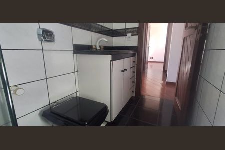Casa de condomínio para alugar com 224m², 5 quartos e 5 vagas Casa de condomínio para alugar com 224m², 5 quartos e 5 vagasBanheiro da suíte 3
