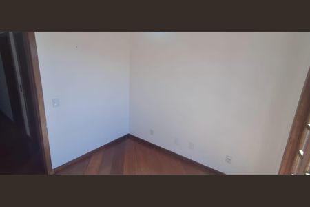 Casa de condomínio para alugar com 224m², 5 quartos e 5 vagas Casa de condomínio para alugar com 224m², 5 quartos e 5 vagasQuarto