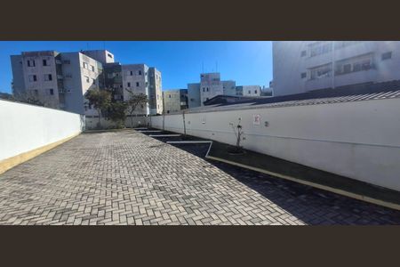 Casa de condomínio para alugar com 224m², 5 quartos e 5 vagas Casa de condomínio para alugar com 224m², 5 quartos e 5 vagasÁrea externa