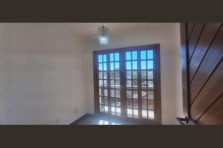 Casa de condomínio para alugar com 224m², 5 quartos e 5 vagas Casa de condomínio para alugar com 224m², 5 quartos e 5 vagasQuarto