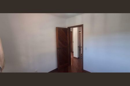 Casa de condomínio para alugar com 224m², 5 quartos e 5 vagas Casa de condomínio para alugar com 224m², 5 quartos e 5 vagasQuarto de serviço