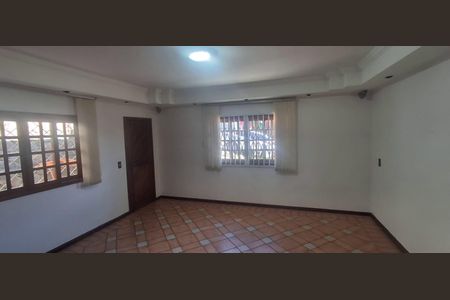 Casa de condomínio para alugar com 224m², 5 quartos e 5 vagas Casa de condomínio para alugar com 224m², 5 quartos e 5 vagasSuíte 2