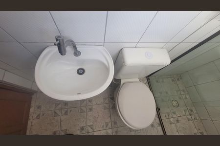 Casa para alugar com 40m², 1 quarto e sem vaga Casa para alugar com 40m², 1 quarto e sem vagaBanheiro