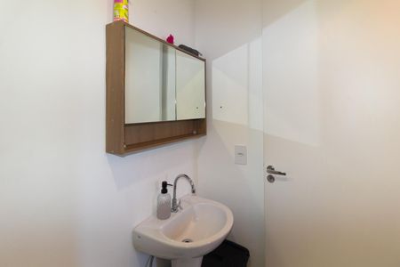 Apartamento para alugar com 34m², 2 quartos e sem vagaBanheiro