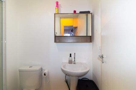 Apartamento para alugar com 34m², 2 quartos e sem vagaBanheiro