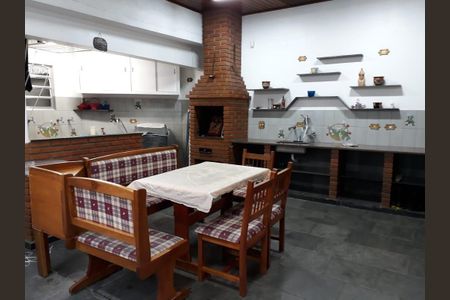 Casa à venda com 3 quartos, 380m² em Tucuruvi, São Paulo
