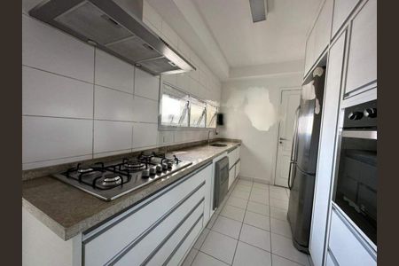 Apartamento à venda com 155m², 4 quartos e 3 vagas
