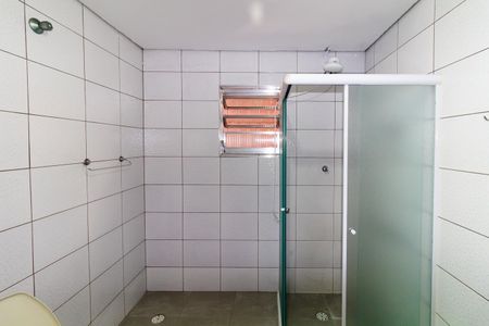 Casa para alugar com 117m², 2 quartos e 2 vagas Casa para alugar com 117m², 2 quartos e 2 vagasBanheiro 2