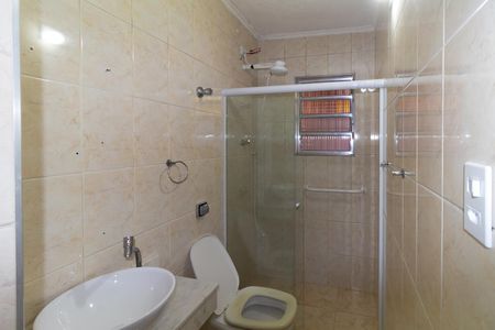 Casa para alugar com 117m², 2 quartos e 2 vagas Casa para alugar com 117m², 2 quartos e 2 vagasBanheiro da Suíte
