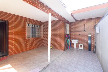 Área de Serviço de casa para alugar com 2 quartos, 117m² em Vila Ema, São Paulo