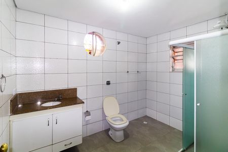 Casa para alugar com 117m², 2 quartos e 2 vagas Casa para alugar com 117m², 2 quartos e 2 vagasBanheiro 2