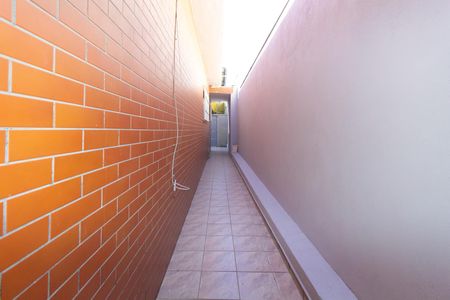 Corredor Externo de casa para alugar com 2 quartos, 117m² em Vila Ema, São Paulo