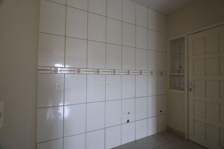 Casa de condomínio para alugar com 50m², 2 quartos e 1 vagaSala/Cozinha