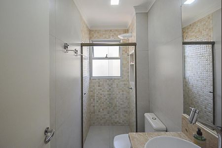 Banheiro de apartamento à venda com 3 quartos, 68m² em Planalto, São Bernardo do Campo