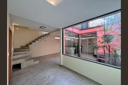 Casa de Condomínio para alugar com 2 quartos, 74m² em Recreio dos Bandeirantes, Rio de Janeiro