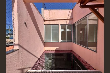 Casa de condomínio para alugar com 74m², 2 quartos e 1 vaga Casa de condomínio para alugar com 74m², 2 quartos e 1 vagaTerraço