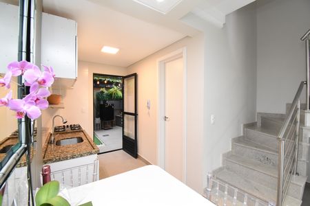 Casa de condomínio para alugar com 99m², 2 quartos e 1 vagaCozinha