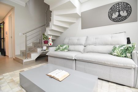 Casa de condomínio para alugar com 99m², 2 quartos e 1 vagaSala