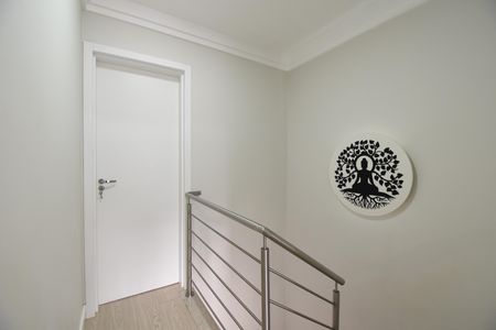 Casa de condomínio para alugar com 99m², 2 quartos e 1 vagaCorredor/Escadas
