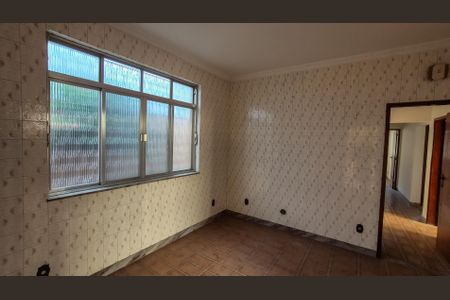 Casa à venda com 350m², 5 quartos e 6 vagas Casa à venda com 350m², 5 quartos e 6 vagasSala de Jantar