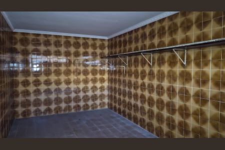 Casa à venda com 350m², 5 quartos e 6 vagas Casa à venda com 350m², 5 quartos e 6 vagasGaragem Coberta