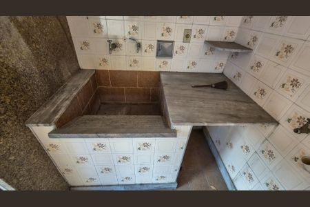 Casa à venda com 350m², 5 quartos e 6 vagas Casa à venda com 350m², 5 quartos e 6 vagasÁrea de Serviço