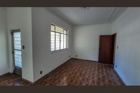 Casa à venda com 5 quartos, 350m² em Vila da Penha, Rio de Janeiro