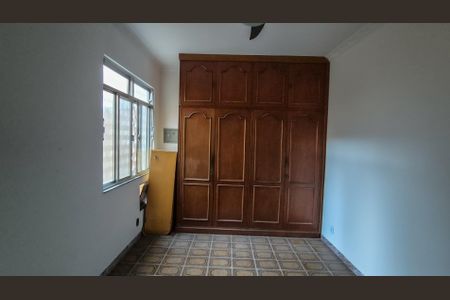 Casa à venda com 350m², 5 quartos e 6 vagas Casa à venda com 350m², 5 quartos e 6 vagasQuarto 2