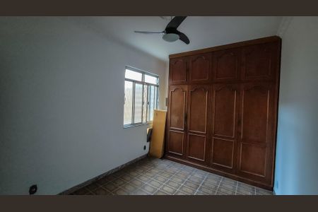 Casa à venda com 350m², 5 quartos e 6 vagas Casa à venda com 350m², 5 quartos e 6 vagasQuarto 2