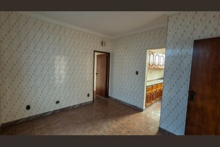 Casa à venda com 350m², 5 quartos e 6 vagas Casa à venda com 350m², 5 quartos e 6 vagasSala de Jantar