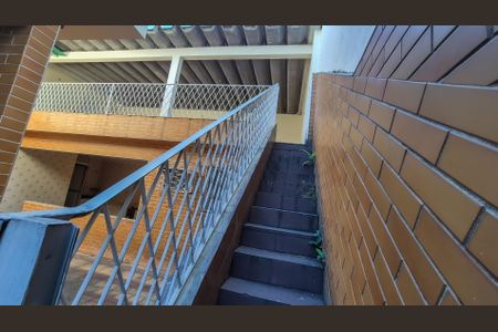 Casa à venda com 350m², 5 quartos e 6 vagas Casa à venda com 350m², 5 quartos e 6 vagasAcesso ao terraço
