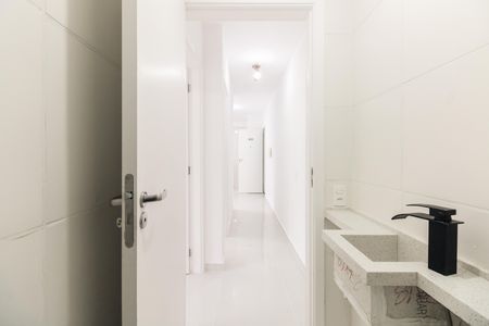Apartamento para alugar com 43m², 2 quartos e sem vaga Apartamento para alugar com 43m², 2 quartos e sem vagaBanheiro