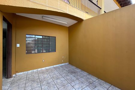 Garagem de casa para alugar com 2 quartos, 40m² em Guará I, Brasília