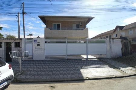 Fachada de casa de condomínio para alugar com 2 quartos, 47m² em Parque das Americas, Praia Grande