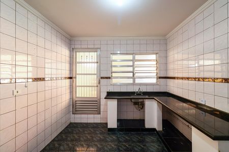 Casa para alugar com 150m², 3 quartos e sem vaga
