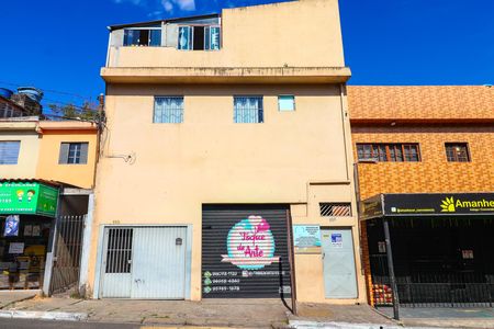 Casa para alugar com 150m², 3 quartos e sem vaga