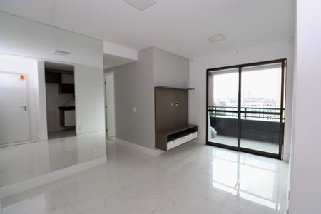 Sala de apartamento para alugar com 2 quartos, 55m² em Brotas, Salvador