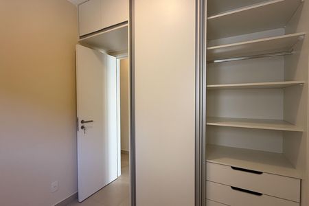 Apartamento para alugar com 87m², 3 quartos e 2 vagas Apartamento para alugar com 87m², 3 quartos e 2 vagasQuarto 1