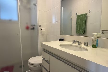 Apartamento para alugar com 87m², 3 quartos e 2 vagas Apartamento para alugar com 87m², 3 quartos e 2 vagasBanheiro