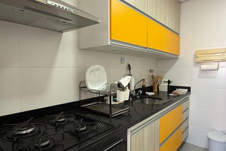 Apartamento para alugar com 87m², 3 quartos e 2 vagas Apartamento para alugar com 87m², 3 quartos e 2 vagasCozinha e Área de Serviço