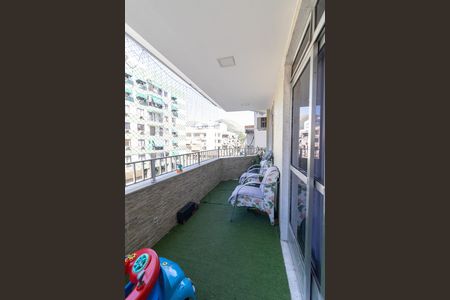 Varanda de apartamento para alugar com 3 quartos, 129m² em Vila Valqueire, Rio de Janeiro