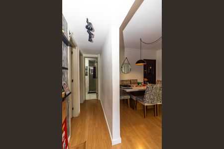 Apartamento para alugar com 129m², 3 quartos e 2 vagas Apartamento para alugar com 129m², 3 quartos e 2 vagasCorredor